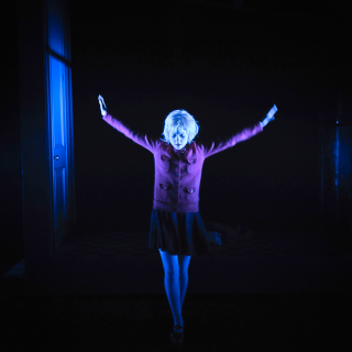 Dans ma maison de papier, j'ai des poèmes sur le feu - Crédits: Yanick Macdonald