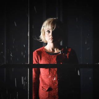 Dans ma maison de papier, j'ai des poèmes sur le feu - Crédits: Yanick Macdonald