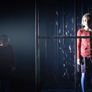 Dans ma maison de papier, j'ai des poèmes sur le feu - Crédits: Yanick Macdonald