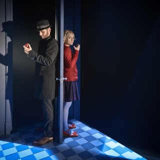 Dans ma maison de papier, j'ai des poèmes sur le feu - Crédits: Yanick Macdonald